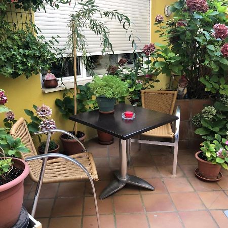 Hostal Escartin Sabinanigo Luaran gambar