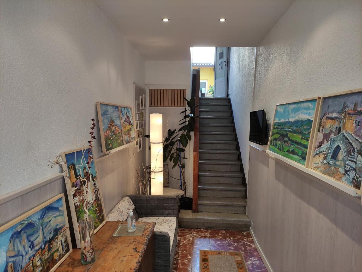 Hostal Escartin Sabinanigo Luaran gambar