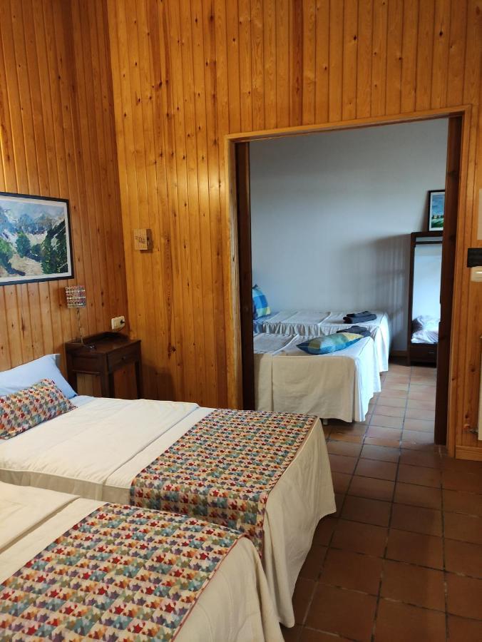 Hostal Escartin Sabinanigo Luaran gambar