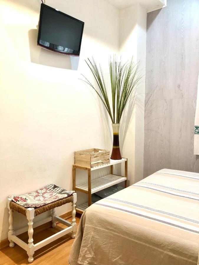 Hostal Escartin Sabinanigo Luaran gambar