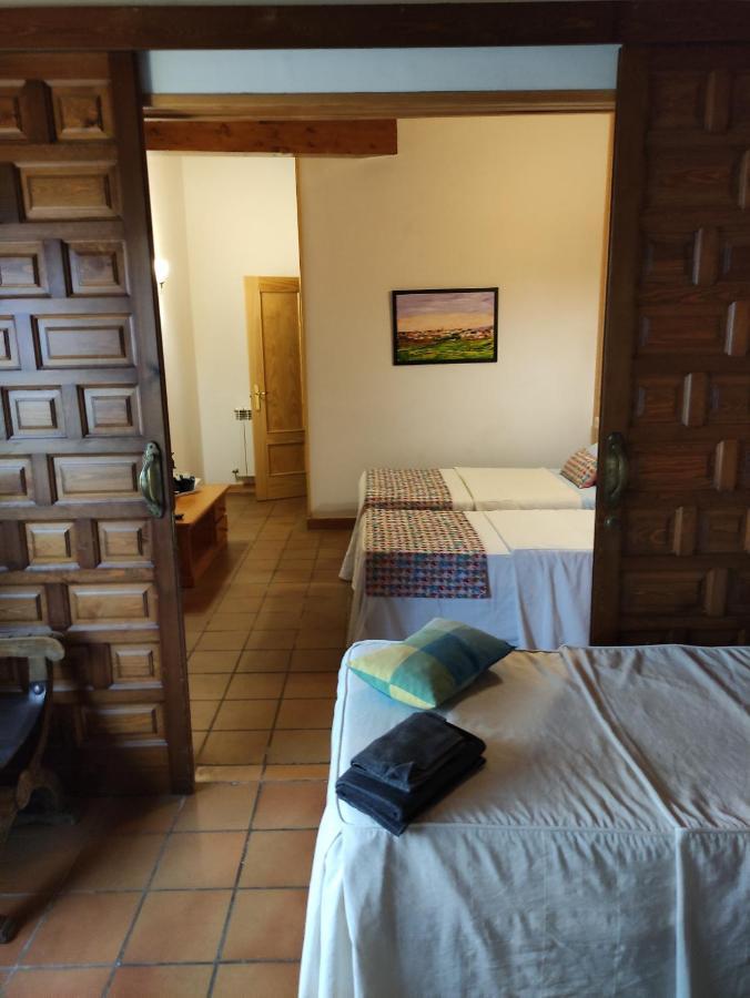 Hostal Escartin Sabinanigo Luaran gambar