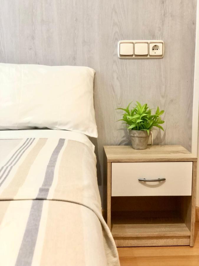 Hostal Escartin Sabinanigo Luaran gambar